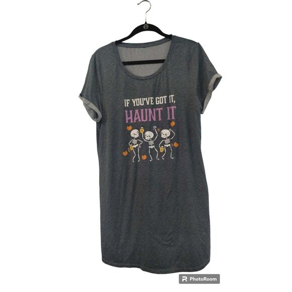 Jaclyn Smith Grey Halloween Sleep Gown - Picture 1 of 5